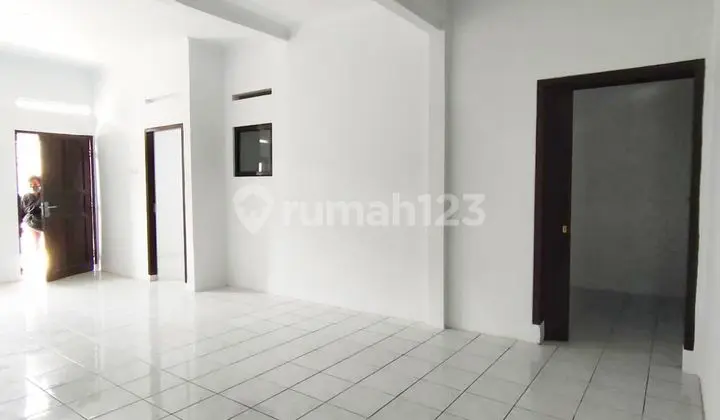 Jual Rumah Renov Tki 1 Siap Huni Dekat Jalan Utama Tki