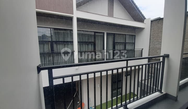 Dijual Rumah Minimalis Baru Siap Huni di Cihanjuang Cimahi Utara