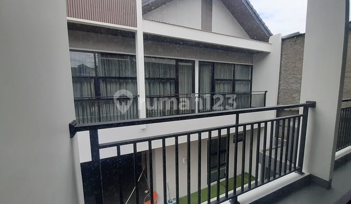 Dijual Rumah Minimalis Baru Siap Huni di Cihanjuang Cimahi Utara