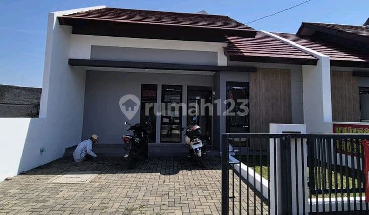 Limited Unit 1-Story Minimalist House Strategic Antapani Bandung