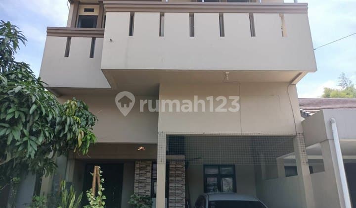 Rumah Asri Terawat Siap Huni Dijual Area Margacinta Buahbatu