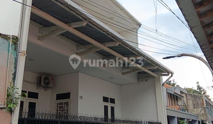 Rumah 2 Lantai Terawat Siap Huni Dijual Kawaluyaan Soekarno Hatta
