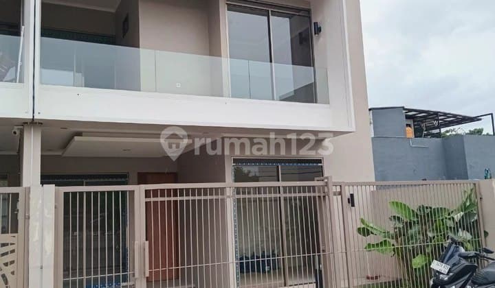 Dijual Rumah Minimalis Baru Siap Huni Area Cigadung Sayap Dago