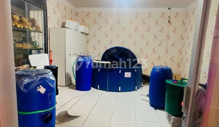 For Sale Well-Maintained House Ready to Occupy Strategic Location in Kembar Bandung