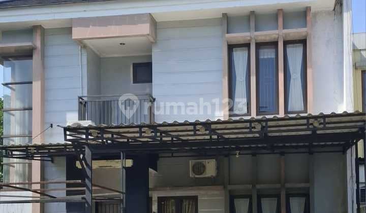 Rumah Hoek Rapih Semi Furnished Delatinos Bsd City