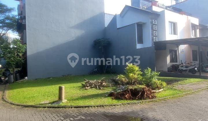 Kavling Kecil Siap Bangun untuk Kos Hadap Jalan Utama Foresta BSD