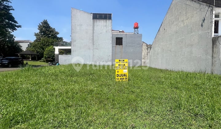 Front Boulevard Plot with Park, Plus Basketball Court BSD