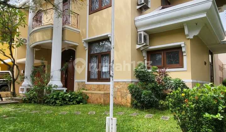 Rumah Furnish Siap Huni di Taman Giri Loka BSD Dekat Akses Tol