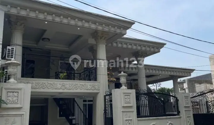 Luxury 2-Story House Ready to Move In at Sawangan Depok Near Toll Road