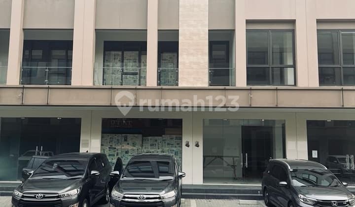 Shop-ready property at BSD Ice Business Park