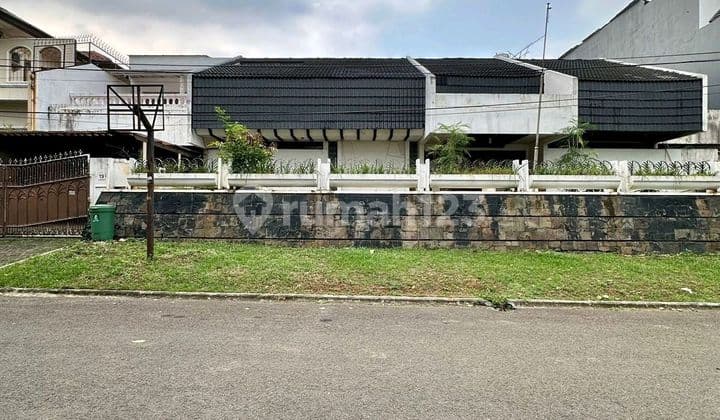 Pondok Indah Lot Near Golf Hill ~ Area 861 M2 ~ Best Location ~ Very Attractive Quick Sale!