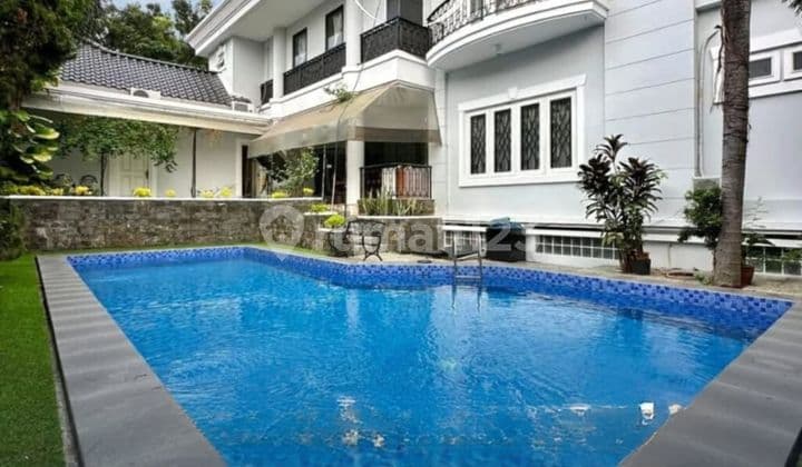 Rumah Kebayoran Baru ~ Lt/Lb 1026/800 ~ Prime Area ~ Turun Harga !