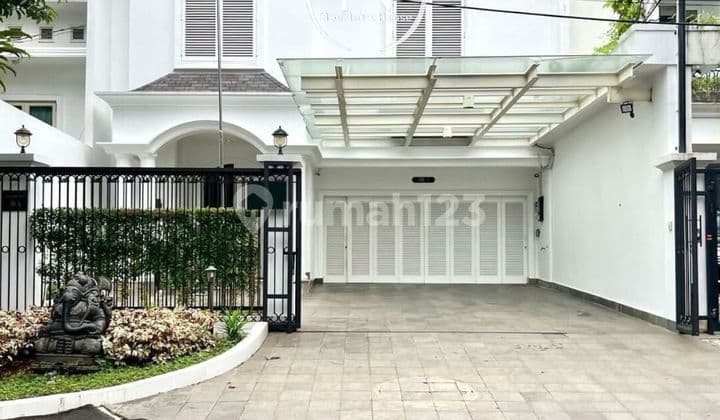 Rumah Kebayoran Baru ~ Lt/Lb 326/550 ~ Luxurious House ~ Prime Area