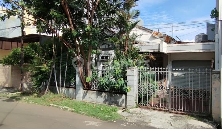 For Sale Damaged House in Kelapa Nias, Kelapa Gading