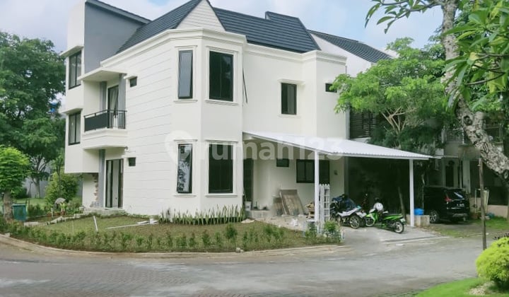 Rumah Mewah 2 Lantai di The Eminent Cluster Prestigia BSD City