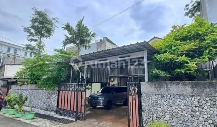 Rumah Hunian dan Paviliun Kost 3 Kamar di Radio Dalam, Jakarta Selatan