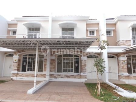 Dijual Rumah 6X15 Semi Furnish Lokasi Terbaik di Area Green Lake City