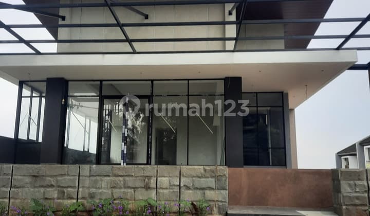 Ruang Usaha Baru View Kota di Gajah Mungkur Semarang