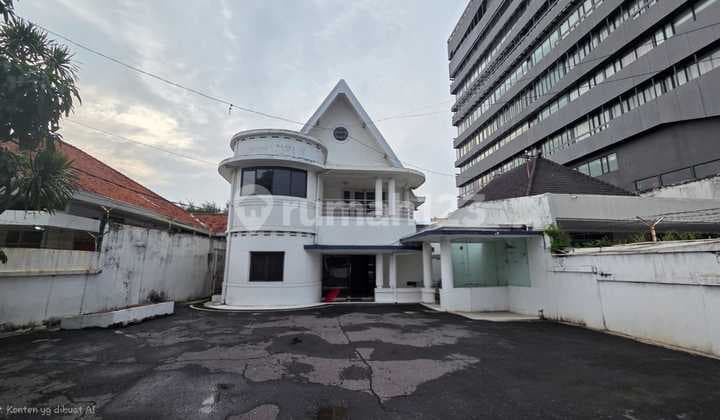 Ruang Usaha 2 Lantai di Segitiga Emas Kota Semarang
