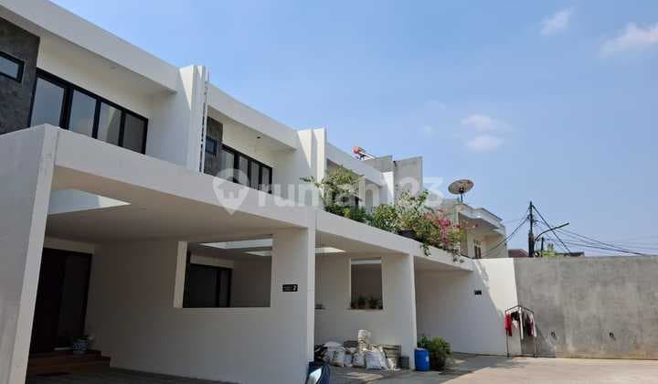 Dijual Rumah Baru gress 2lt, cluster kecil dalam komplek perumahan elite, Harga Rp. 2,5-2,9M, hanya sisa 4unit saja!!! (NSH 157)