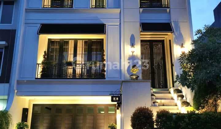 Rumah Ancol Marina Cove 4 Lantai Furnish American Classic Style