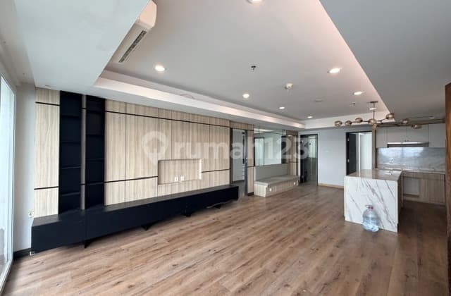 Jual Apartemen Royale Springhill Kemayoran 3Br 196 Murah