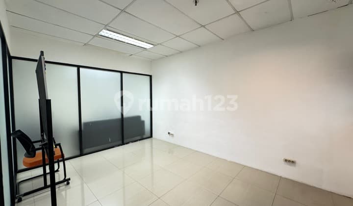 Springhill office tower kemayoran 80 meter unfurnish