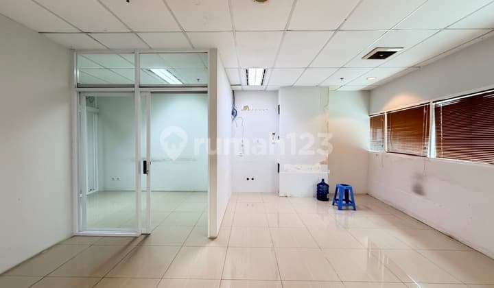 Springhill Office Kemayoran 80 Meter Office Space for Rent