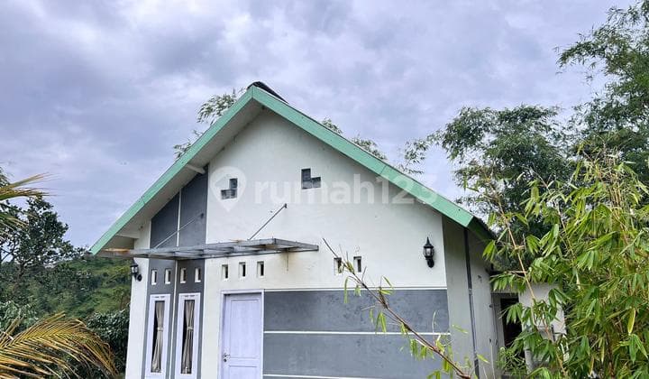 Tanah 3799M² Bonus Villa Kawasan Wisata Karanganyar