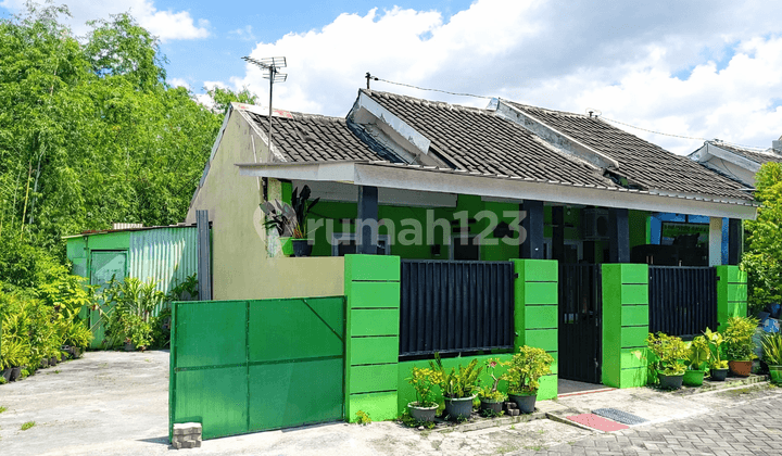 Rumah 300 Juta Kawasan Strategis Jaten Karanganyar