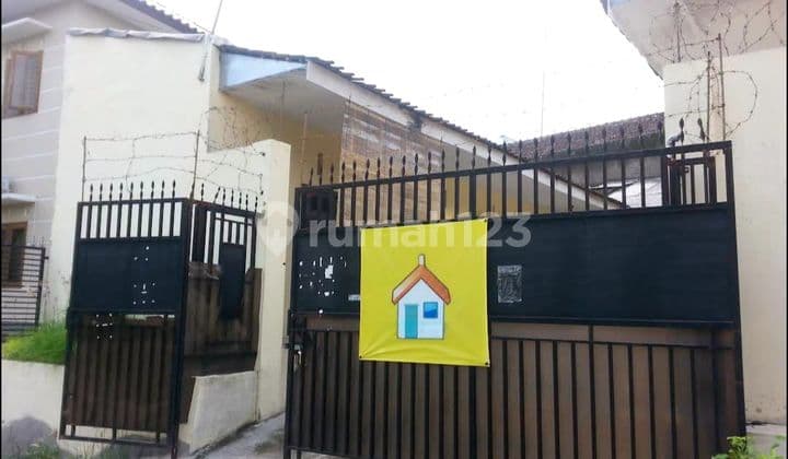 Dijual Kost 200M² Belakang Kampus Uns Solo