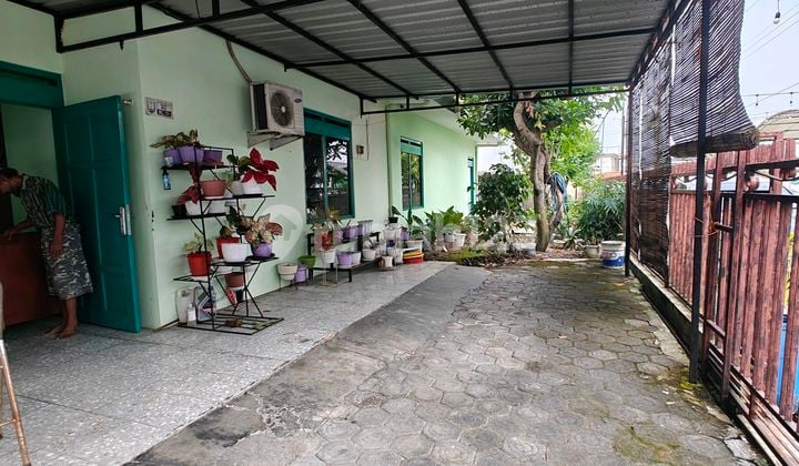 Semarang Upper House in Ngesrep Setiabudi, Strategically Located Near Undip, Ideal for Building a Boarding House or Residence.