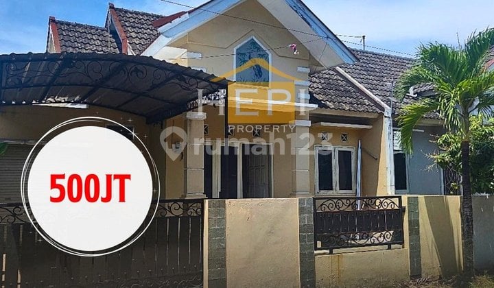 House in Woltermonginsidi, Tlogosari, East Semarang, Semarang City, Sold Below Market Price