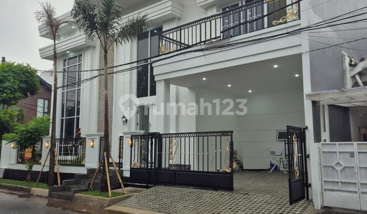 Brand New House, Excellent Luxury, 24-Hour Security in Bintaro Sector 9.