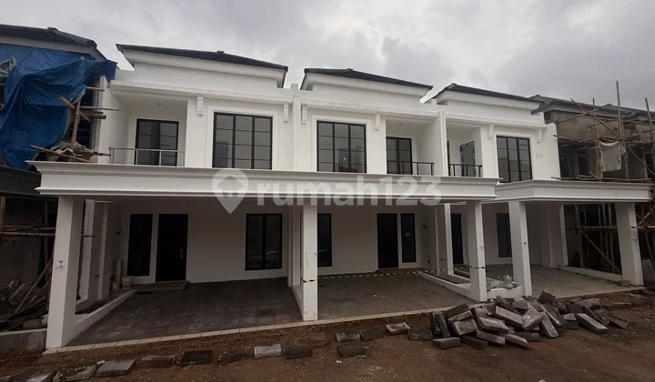 Rumah Dekat Stasiun KRL Full Fasilitas