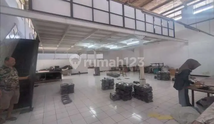 Gudang Siap Pakai di Cipamokolan Soekarno Hatta Bandung