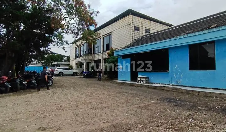 Gudang Siap Pakai di Cilampeni Kopo Bandung