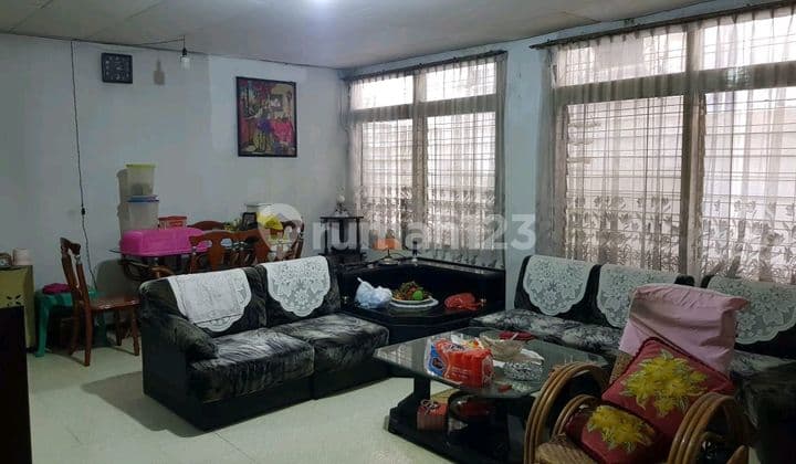 Rumah Hunian 1½ Lantai Dipusat Kota Bandung Yang Tenang Dan Midah Dijangkau