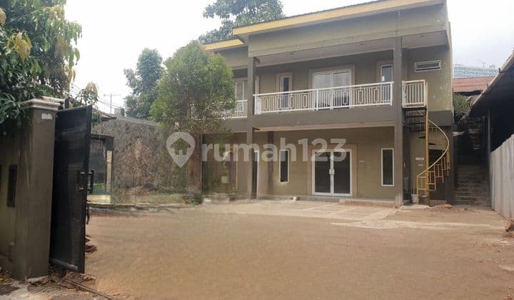 Crown Land Mas Bonus 2-Storey Building Suitable for Home or Office