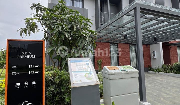 Rumah Minimalis 2 Lantai dekat Masjid AL Jabaar Summarecon Bandung