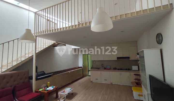 Ruko Sekaligus Rumah Tinggal Kawasan Strategis Kota Bandung Jalan Suniaraja