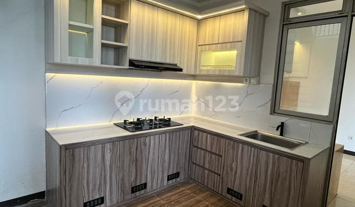 Rumah 2 Lantai Kota Baru Parahyangan Siap Pakai Dekat Ikea Cluster One Waygate