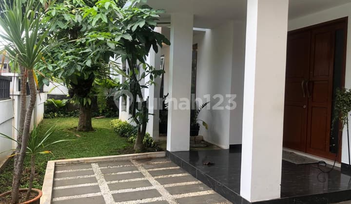 Disewa Rumah Lux Asri Full Furnish Sarikaso Geger Kalong Bandung Utara