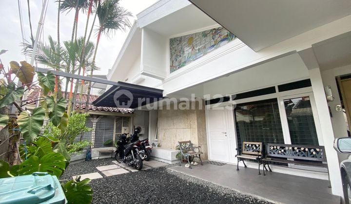 For Sale Classic House. Turangga Complex, Buah Batu, Bandung