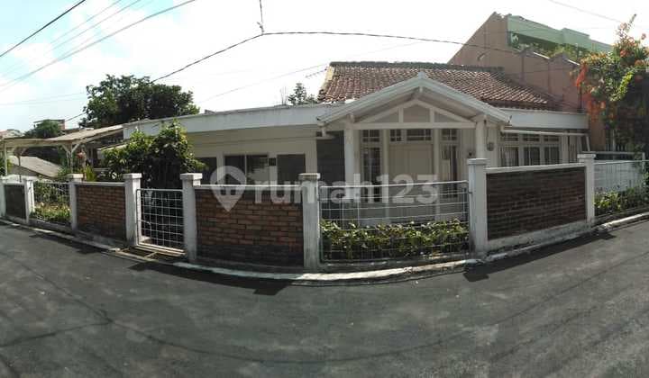 Cheap House for Sale in Dago Complex Near Jayakarta Hotel