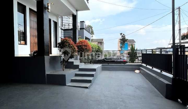 Dijual Rumah Bagus Full Furnish Dalam Cluster Dekat Lembang Park Zoo View Gunung