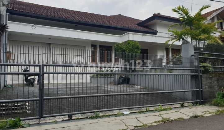 Dijual Rumah Siap Huni Hadap Timur Furnish Sutami Setra Sari Bandung