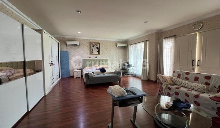 For Sale Luxury 2-Story Strategic House in Green Garden West Jakarta..