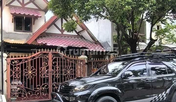 Rumah Siap Huni di Puri Indah luas tanah 160, Strategis