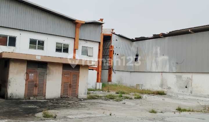Di jual pabrik Lokasi strategis ± 2 KM ke Exit Tol balaraja barat